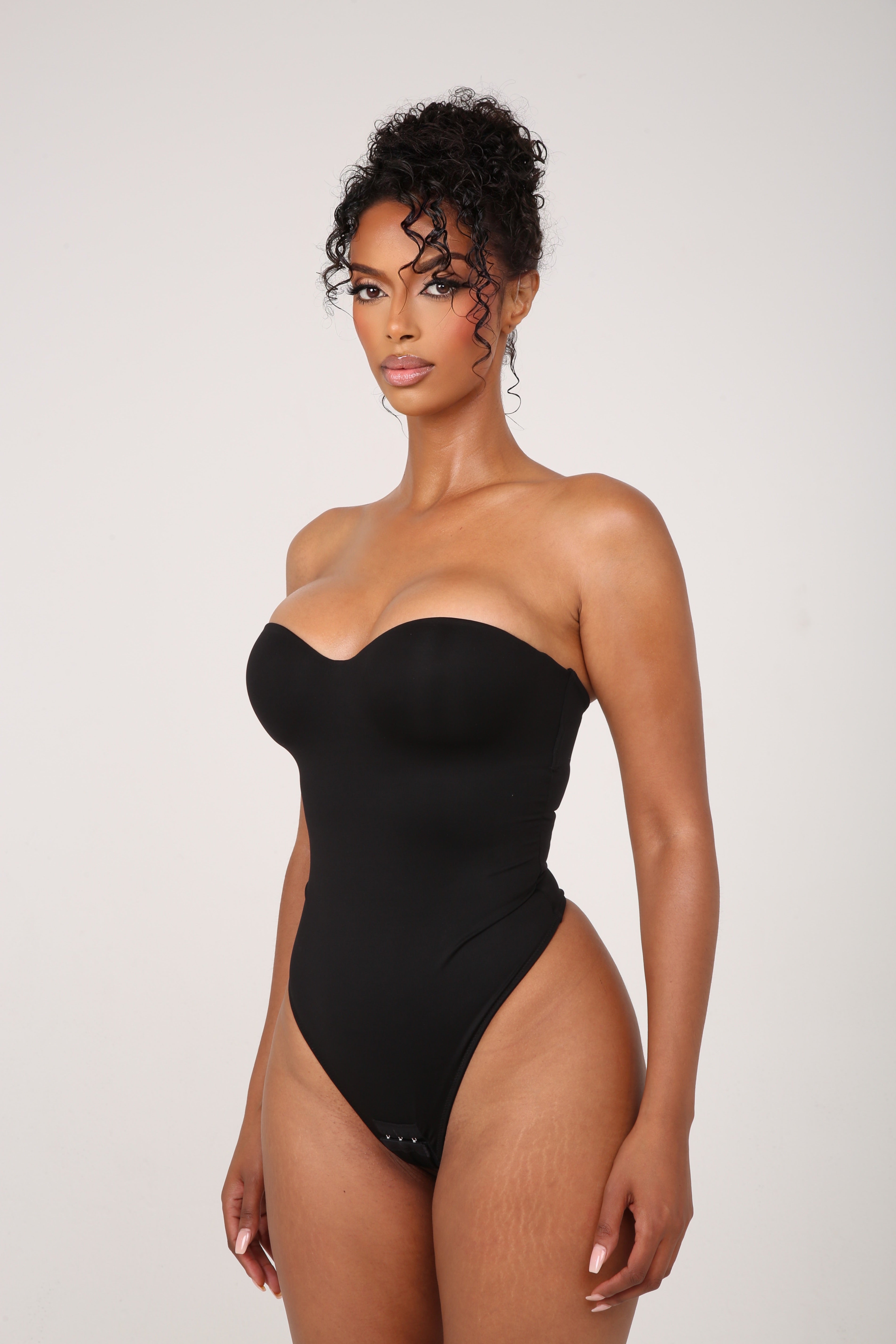 Contourluxe Bodysuit Black