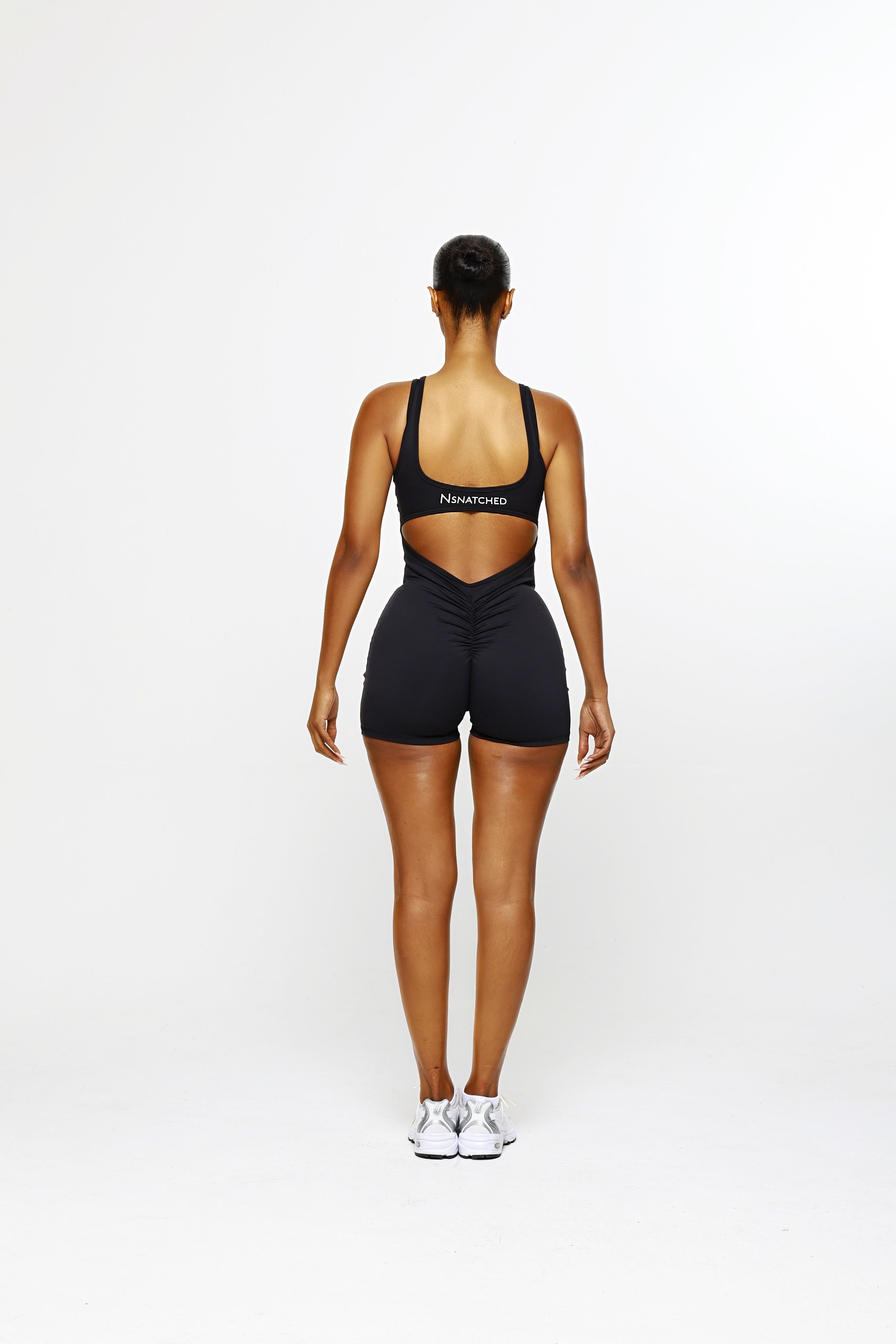 SHORT SCRUNCH ROMPER